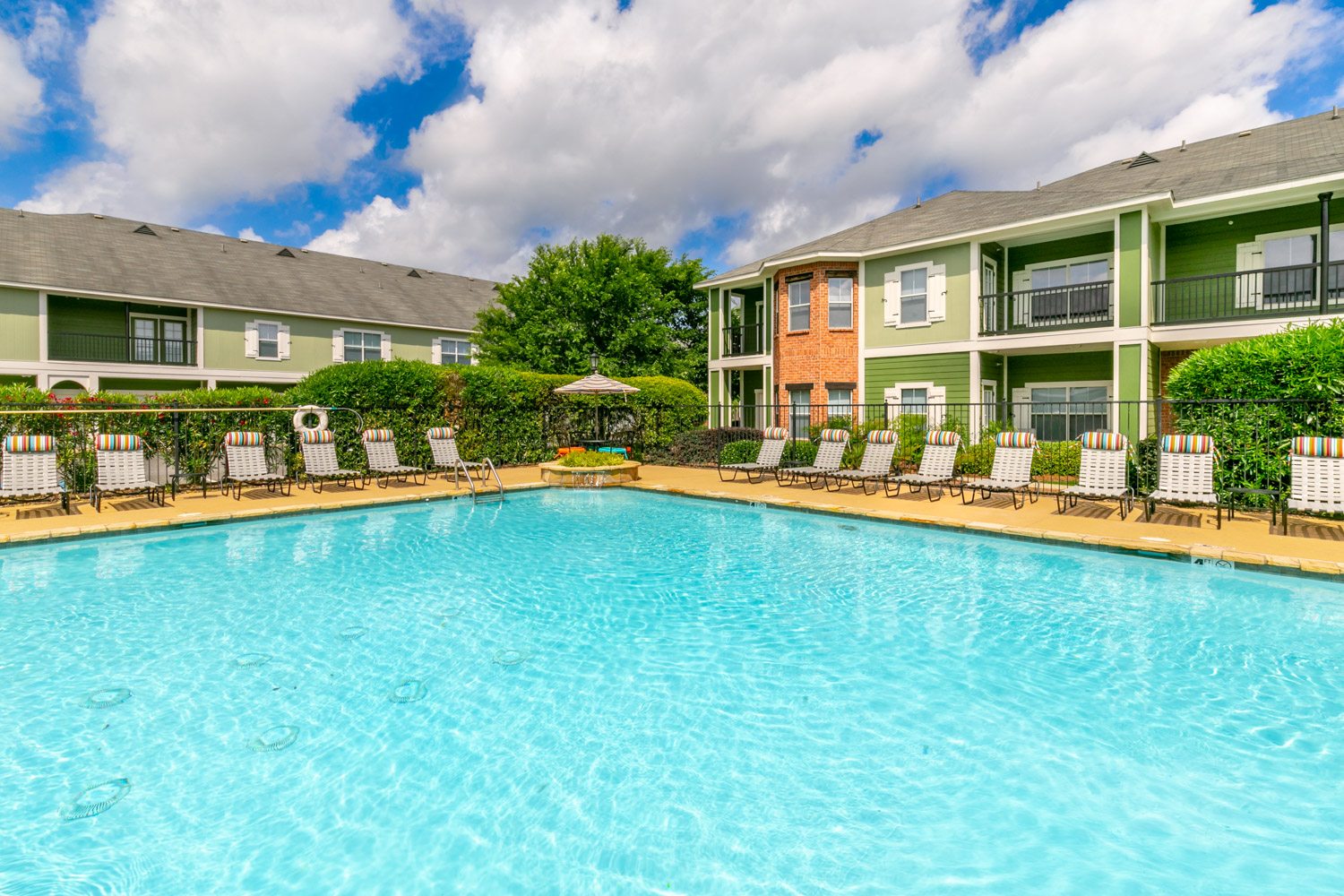 Reflections of Island Park The Multifamily Advisory Group at Cushman